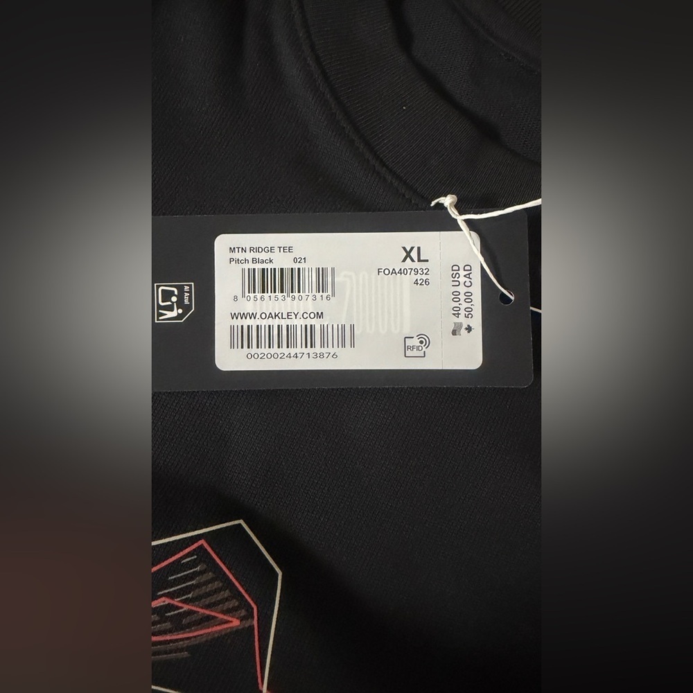 Oakley Pitch Black MTN RIDGE TEE - Picture 6 of 11